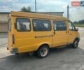 Желтый ГАЗ 322132, объемом двигателя 2.3 л и пробегом 270 тыс. км за 1700 $, фото 2 на Automoto.ua