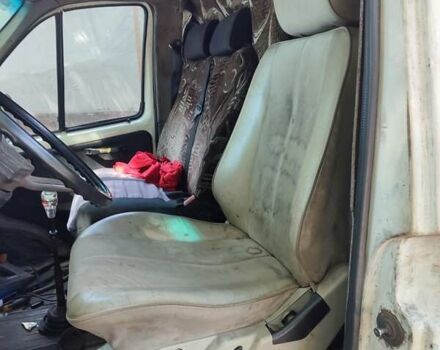 ГАЗ 3302 ГАЗель 1999 в Виннице на Automoto.ua Белый ГАЗ 3302 ГАЗель, объемом двигателя 2.45 л и пробегом 82 тыс. км за 1600 $, фото 11 на Automoto.ua