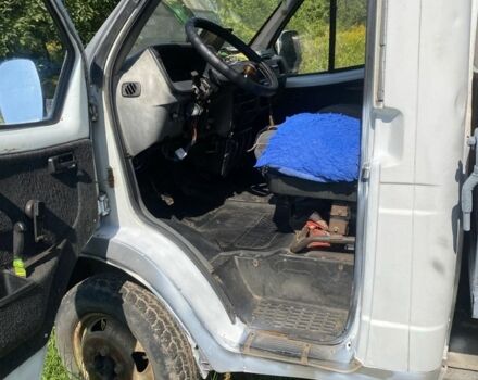 Белый ГАЗ 3302 ГАЗель, объемом двигателя 2.4 л и пробегом 120 тыс. км за 4800 $, фото 8 на Automoto.ua