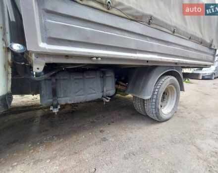 Білий ГАЗ 3302 ГАЗель, об'ємом двигуна 2.4 л та пробігом 205 тис. км за 2000 $, фото 1 на Automoto.ua