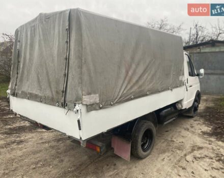 Белый ГАЗ 3302 ГАЗель, объемом двигателя 2.5 л и пробегом 28 тыс. км за 3200 $, фото 2 на Automoto.ua