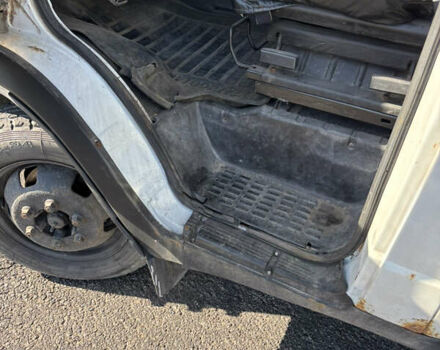 Белый ГАЗ 3302 ГАЗель, объемом двигателя 2.78 л и пробегом 350 тыс. км за 4900 $, фото 8 на Automoto.ua