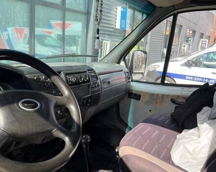 ГАЗ 3302 ГАЗель 2011 в Кременчуге на Automoto.ua Белый ГАЗ 3302 ГАЗель, объемом двигателя 2.9 л и пробегом 265 тыс. км за 3900 $, фото 5 на Automoto.ua