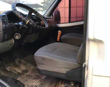 Белый ГАЗ 3302 ГАЗель, объемом двигателя 2.47 л и пробегом 224 тыс. км за 2998 $, фото 5 на Automoto.ua