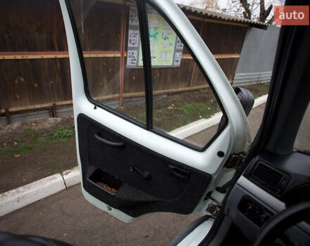 Белый ГАЗ 3302 ГАЗель, объемом двигателя 2.69 л и пробегом 185 тыс. км за 6300 $, фото 11 на Automoto.ua