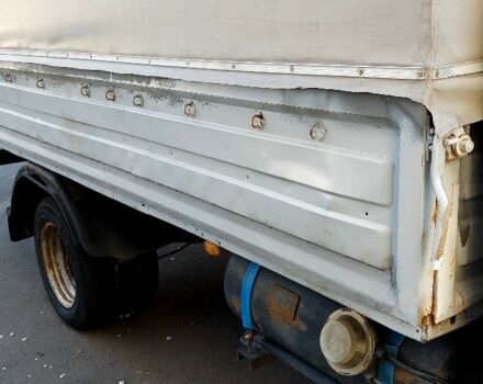Белый ГАЗ 3302 ГАЗель, объемом двигателя 2.5 л и пробегом 380 тыс. км за 3500 $, фото 5 на Automoto.ua