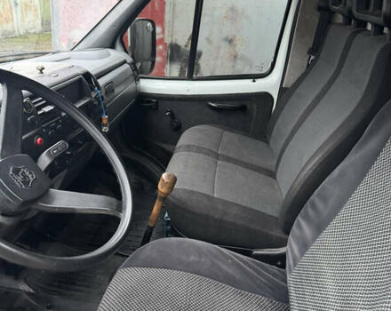 Белый ГАЗ 3302 ГАЗель, объемом двигателя 2.46 л и пробегом 236 тыс. км за 5500 $, фото 12 на Automoto.ua