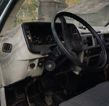 ГАЗ 3302 ГАЗель 2000 у Чорткові на Automoto.ua Білий ГАЗ 3302 ГАЗель, об'ємом двигуна 2.5 л та пробігом 2 тис. км за 4000 $, фото 2 на Automoto.ua