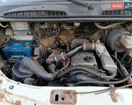 Білий ГАЗ 3302 ГАЗель, об'ємом двигуна 2.16 л та пробігом 390 тис. км за 3000 $, фото 6 на Automoto.ua