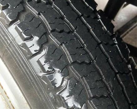 Белый ГАЗ 3302 ГАЗель, объемом двигателя 2.46 л и пробегом 380 тыс. км за 3700 $, фото 7 на Automoto.ua