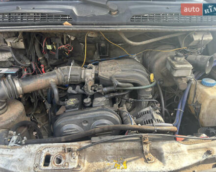 Белый ГАЗ 3302 ГАЗель, объемом двигателя 2.43 л и пробегом 1000 тыс. км за 3000 $, фото 2 на Automoto.ua