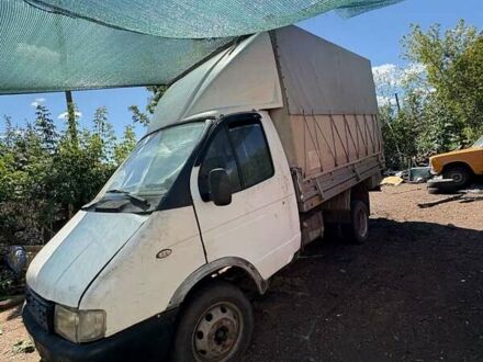 ГАЗ 3302 ГАЗель 1999 у Славянске на Automoto.ua Білий ГАЗ 3302 ГАЗель, об'ємом двигуна 2.45 л та пробігом 3 тис. км за 1929 $, фото 1 на Automoto.ua