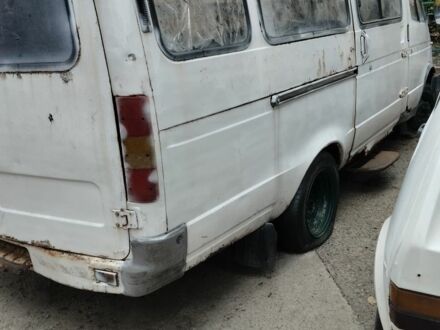 ГАЗ 3302 ГАЗель 2000 у Одесі на Automoto.ua Білий ГАЗ 3302 ГАЗель, об'ємом двигуна 2.4 л та пробігом 111 тис. км за 600 $, фото 1 на Automoto.ua