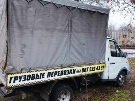 ГАЗ 3302 ГАЗель 2001 в Кривом Роге на Automoto.ua Белый ГАЗ 3302 ГАЗель, объемом двигателя 2 л и пробегом 250 тыс. км за 2000 $, фото 1 на Automoto.ua