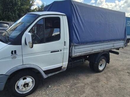 ГАЗ 3302 ГАЗель 2003 у Києві на Automoto.ua Білий ГАЗ 3302 ГАЗель, об'ємом двигуна 2.3 л та пробігом 350 тис. км за 1680 $, фото 1 на Automoto.ua