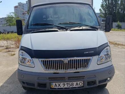 ГАЗ 3302 ГАЗель 2004 в Харькове на Automoto.ua Белый ГАЗ 3302 ГАЗель, объемом двигателя 2.46 л и пробегом 700 тыс. км за 4000 $, фото 1 на Automoto.ua