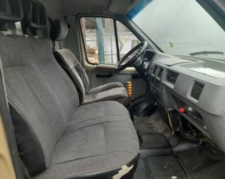 Бежевый ГАЗ 3302 ГАЗель, объемом двигателя 2.5 л и пробегом 40 тыс. км за 1600 $, фото 3 на Automoto.ua