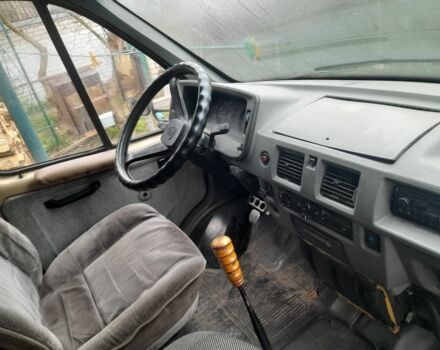 Бежевый ГАЗ 3302 ГАЗель, объемом двигателя 2.5 л и пробегом 40 тыс. км за 1600 $, фото 4 на Automoto.ua