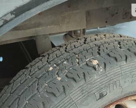 Бежевый ГАЗ 3302 ГАЗель, объемом двигателя 2.5 л и пробегом 400 тыс. км за 1800 $, фото 5 на Automoto.ua