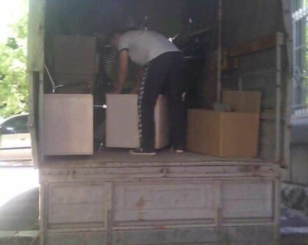 ГАЗ 3302 ГАЗель 2002 в Киеве на Automoto.ua Фиолетовый ГАЗ 3302 ГАЗель, объемом двигателя 2.9 л и пробегом 380 тыс. км за 1190 $, фото 1 на Automoto.ua