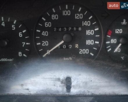 Фиолетовый ГАЗ 3302 ГАЗель, объемом двигателя 2.5 л и пробегом 243 тыс. км за 3600 $, фото 7 на Automoto.ua