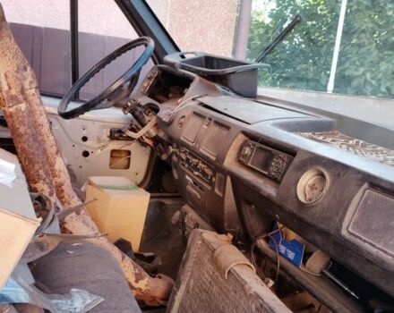 ГАЗ 3302 ГАЗель 1995 в Кропивницком (Кировограде) на Automoto.ua Серый ГАЗ 3302 ГАЗель, объемом двигателя 0 л и пробегом 100 тыс. км за 844 $, фото 2 на Automoto.ua