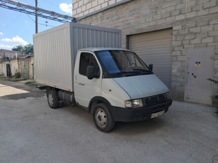 ГАЗ 3302 ГАЗель 1999 у Дніпро (Дніпропетровську) на Automoto.ua Сірий ГАЗ 3302 ГАЗель, об'ємом двигуна 2.4 л та пробігом 200 тис. км за 1450 $, фото 1 на Automoto.ua