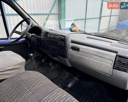 Синий ГАЗ 3302 ГАЗель, объемом двигателя 2.46 л и пробегом 248 тыс. км за 2999 $, фото 8 на Automoto.ua