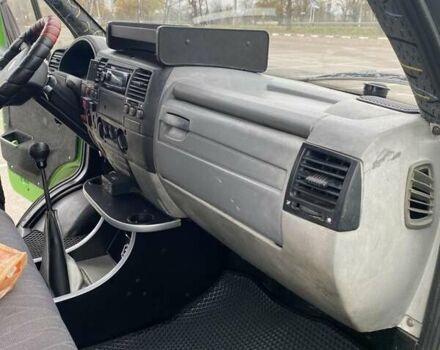 Зеленый ГАЗ 3302 ГАЗель, объемом двигателя 2.5 л и пробегом 200 тыс. км за 5500 $, фото 1 на Automoto.ua