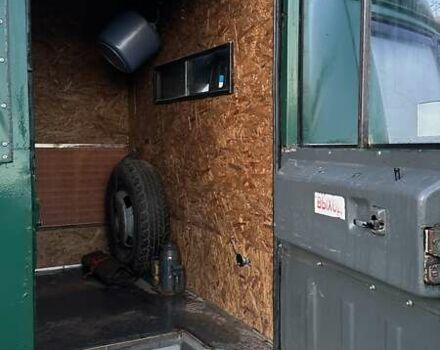 Зеленый ГАЗ 3302 ГАЗель, объемом двигателя 2.9 л и пробегом 400 тыс. км за 2600 $, фото 6 на Automoto.ua