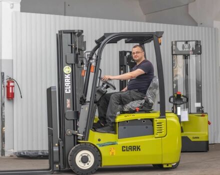 ГАЗ 3302, объемом двигателя 2.3 л и пробегом 0 тыс. км за 30378 $, фото 1 на Automoto.ua