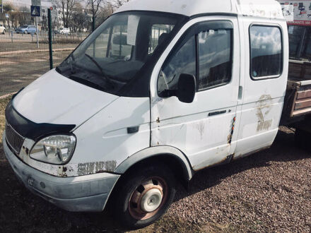 ГАЗ 330302 2004 в Житомире на Automoto.ua Белый ГАЗ 330302, объемом двигателя 2.3 л и пробегом 500 тыс. км за 1850 $, фото 1 на Automoto.ua