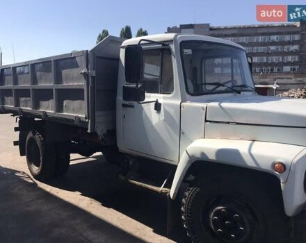 Белый ГАЗ 3307, объемом двигателя 4.25 л и пробегом 42 тыс. км за 3900 $, фото 2 на Automoto.ua
