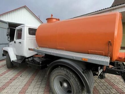 ГАЗ 3307 2006 в Черкассах на Automoto.ua Белый ГАЗ 3307, объемом двигателя 4.2 л и пробегом 30 тыс. км за 6500 $, фото 1 на Automoto.ua
