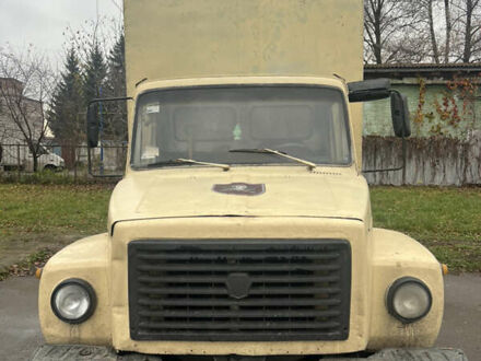 Белый ГАЗ 3307, объемом двигателя 4.25 л и пробегом 300 тыс. км за 4500 $, фото 1 на Automoto.ua