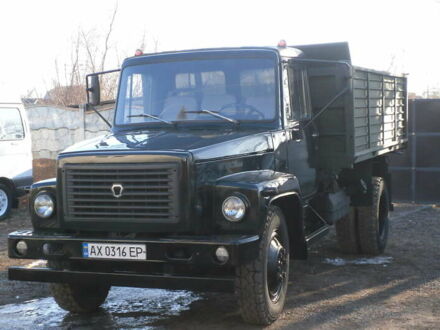 ГАЗ 3307 1995 в Харькове на Automoto.ua Зеленый ГАЗ 3307, объемом двигателя 4.3 л и пробегом 1 тыс. км за 7500 $, фото 1 на Automoto.ua
