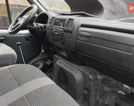 Серый ГАЗ 33104, объемом двигателя 4.75 л и пробегом 10 тыс. км за 6800 $, фото 6 на Automoto.ua