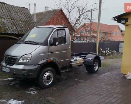 Серый ГАЗ 33104, объемом двигателя 4.75 л и пробегом 10 тыс. км за 6800 $, фото 2 на Automoto.ua