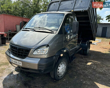 Серый ГАЗ 33104, объемом двигателя 4.75 л и пробегом 100 тыс. км за 10000 $, фото 2 на Automoto.ua