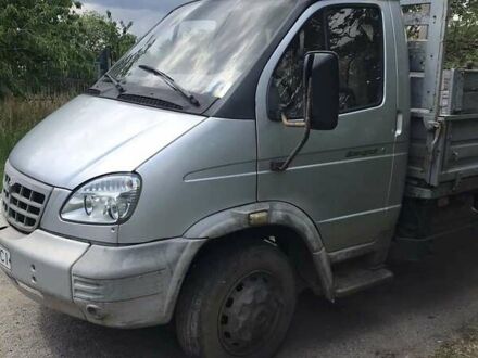 ГАЗ 33104 2008 в Никополе на Automoto.ua Серый ГАЗ 33104, объемом двигателя 4.75 л и пробегом 488 тыс. км за 6000 $, фото 1 на Automoto.ua