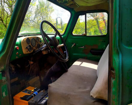 Зелений ГАЗ 52, об'ємом двигуна 2.5 л та пробігом 0 тис. км за 1500 $, фото 2 на Automoto.ua