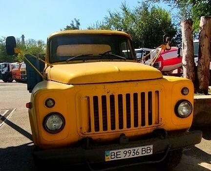 Желтый ГАЗ 53, объемом двигателя 4.3 л и пробегом 1 тыс. км за 2500 $, фото 1 на Automoto.ua