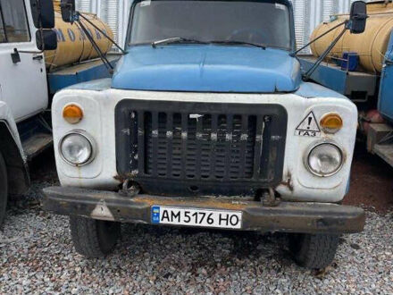 ГАЗ 53 1981 в Андрушевке на Automoto.ua Серый ГАЗ 53, объемом двигателя 0 л и пробегом 100 тыс. км за 4000 $, фото 1 на Automoto.ua