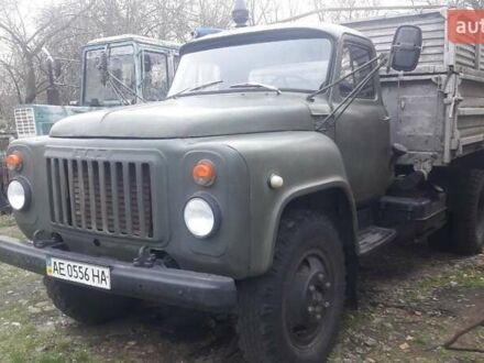 ГАЗ 53 1982 у Юрьевке на Automoto.ua Зелений ГАЗ 53, об'ємом двигуна 4.75 л та пробігом 9 тис. км за 6000 $, фото 1 на Automoto.ua