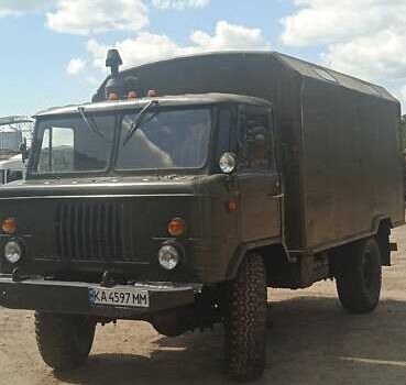 Зеленый ГАЗ 66, объемом двигателя 4.8 л и пробегом 1000 тыс. км за 8300 $, фото 1 на Automoto.ua