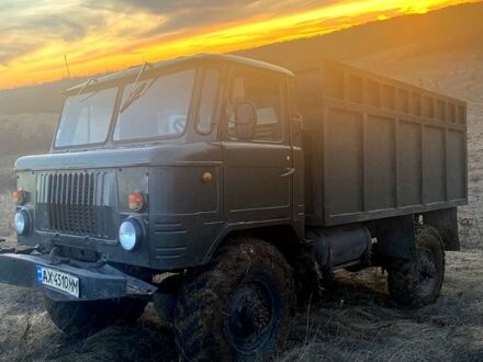 ГАЗ 66 1985 в Харькове на Automoto.ua Зеленый ГАЗ 66, объемом двигателя 4.5 л и пробегом 0 тыс. км за 5500 $, фото 1 на Automoto.ua