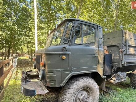 Зеленый ГАЗ 66, объемом двигателя 4.25 л и пробегом 1000 тыс. км за 4800 $, фото 1 на Automoto.ua