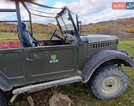 Зеленый ГАЗ 69, объемом двигателя 2.4 л и пробегом 100 тыс. км за 1850 $, фото 2 на Automoto.ua