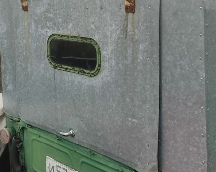 Зеленый ГАЗ 69, объемом двигателя 2.2 л и пробегом 200 тыс. км за 750 $, фото 2 на Automoto.ua