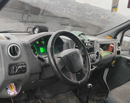 Белый ГАЗ Другая, объемом двигателя 2.7 л и пробегом 48 тыс. км за 8500 $, фото 4 на Automoto.ua